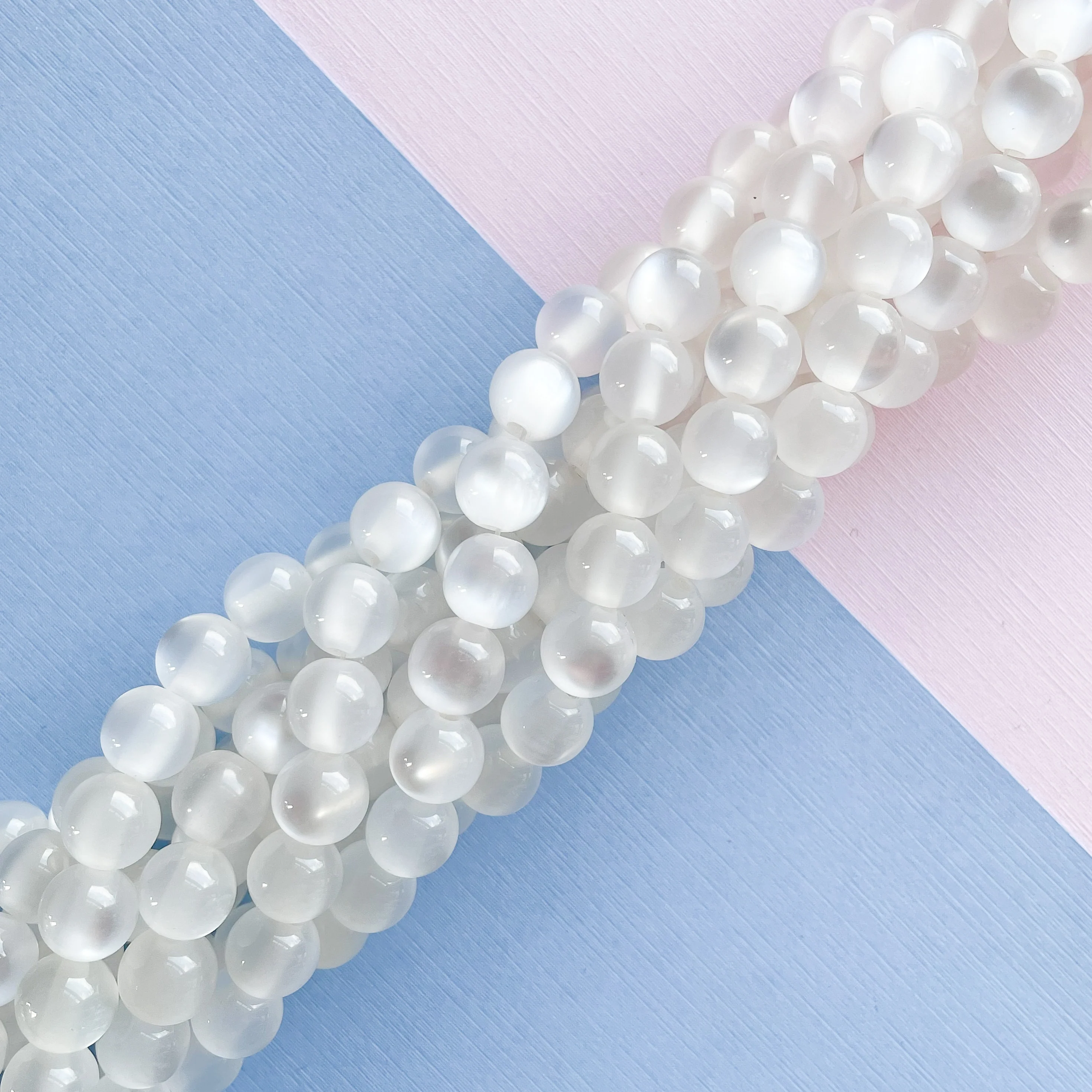 10mm Pearlized Acrylic Rounds Strand
