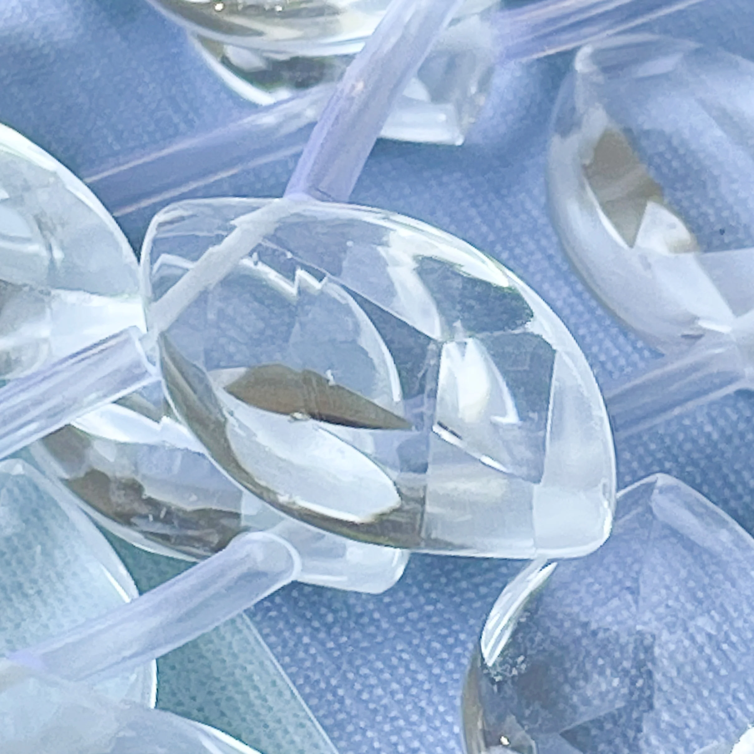 12mm Clear Glass Faceted Navette Pendant Strand - Image 3