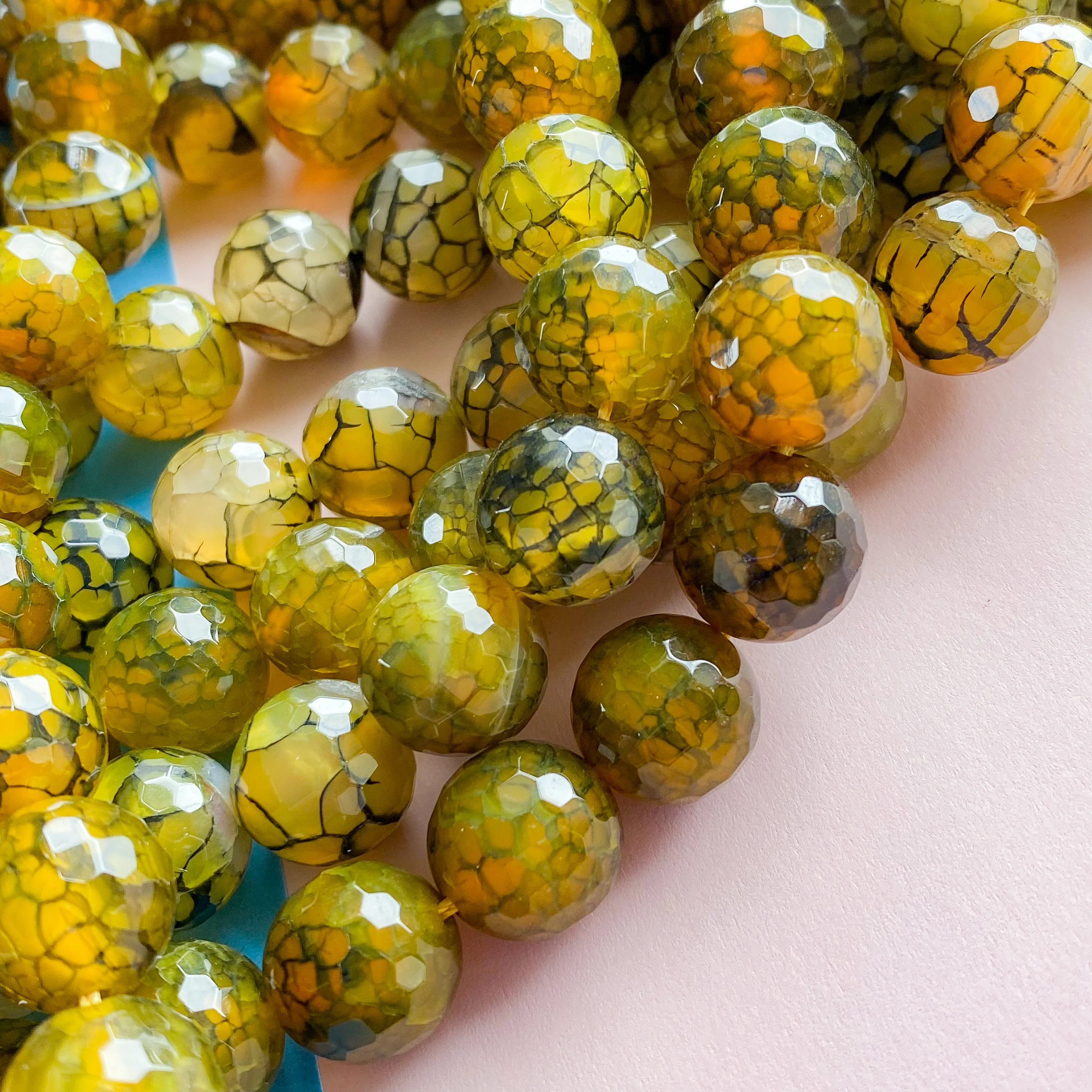 14mm Faceted Kelp Crackle Agate Rounds Strand - Image 3