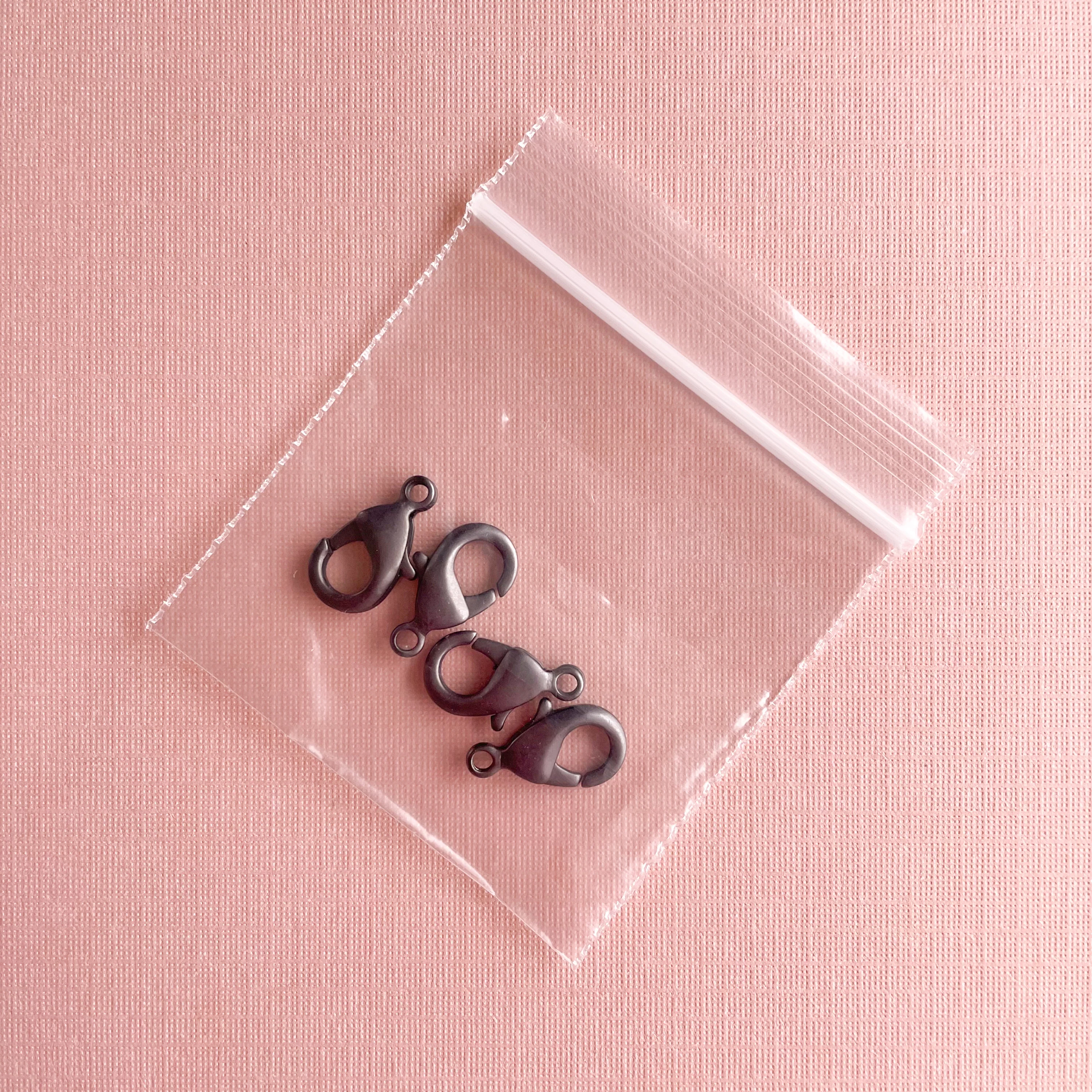 15mm Brushed Gunmetal Lobster Claw Clasp - 4 Pack - Image 4