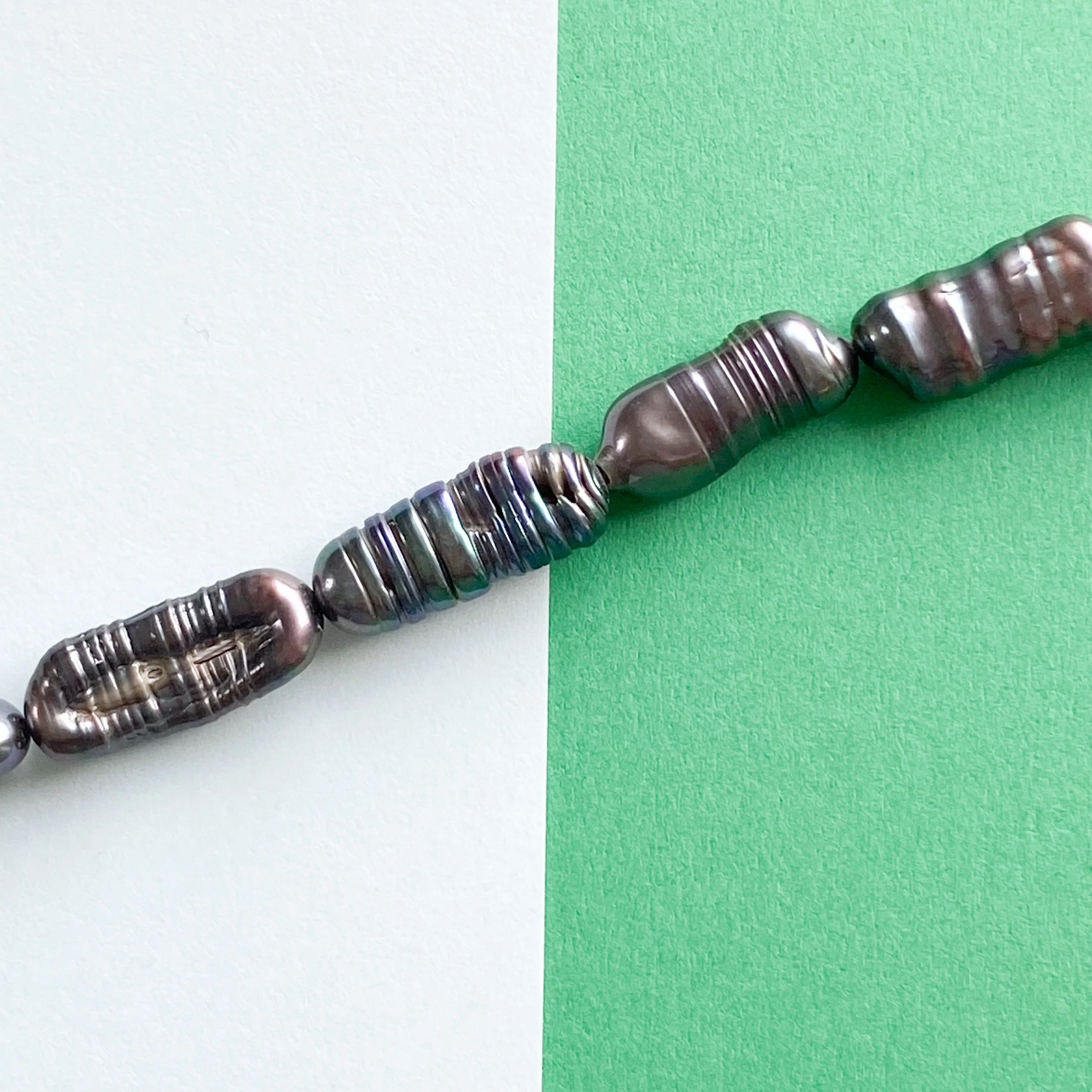 16mm Black Stick Freshwater Pearl Strand - Image 3