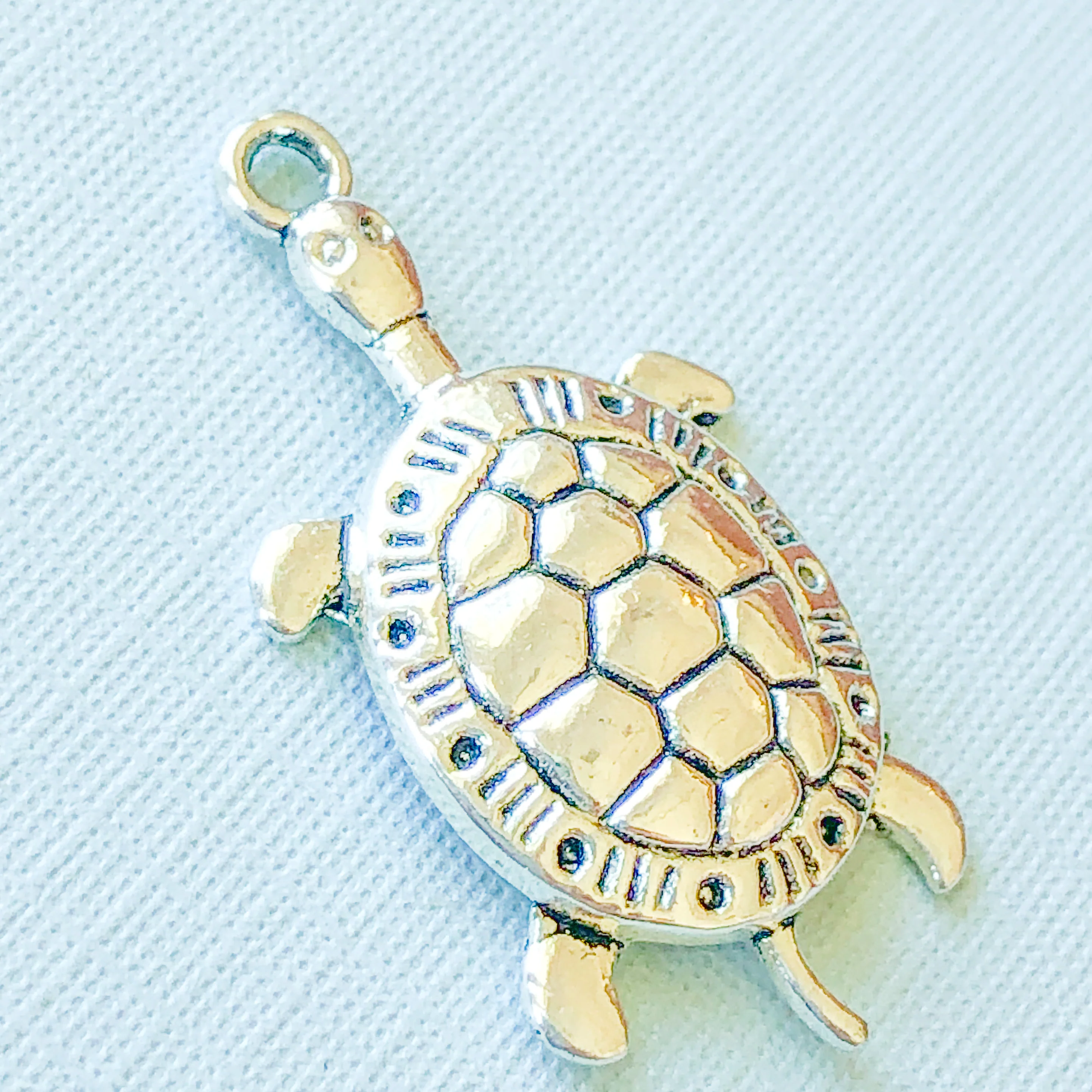 30mm Silver Pewter Turtle Charm - 6 Pack - Image 3