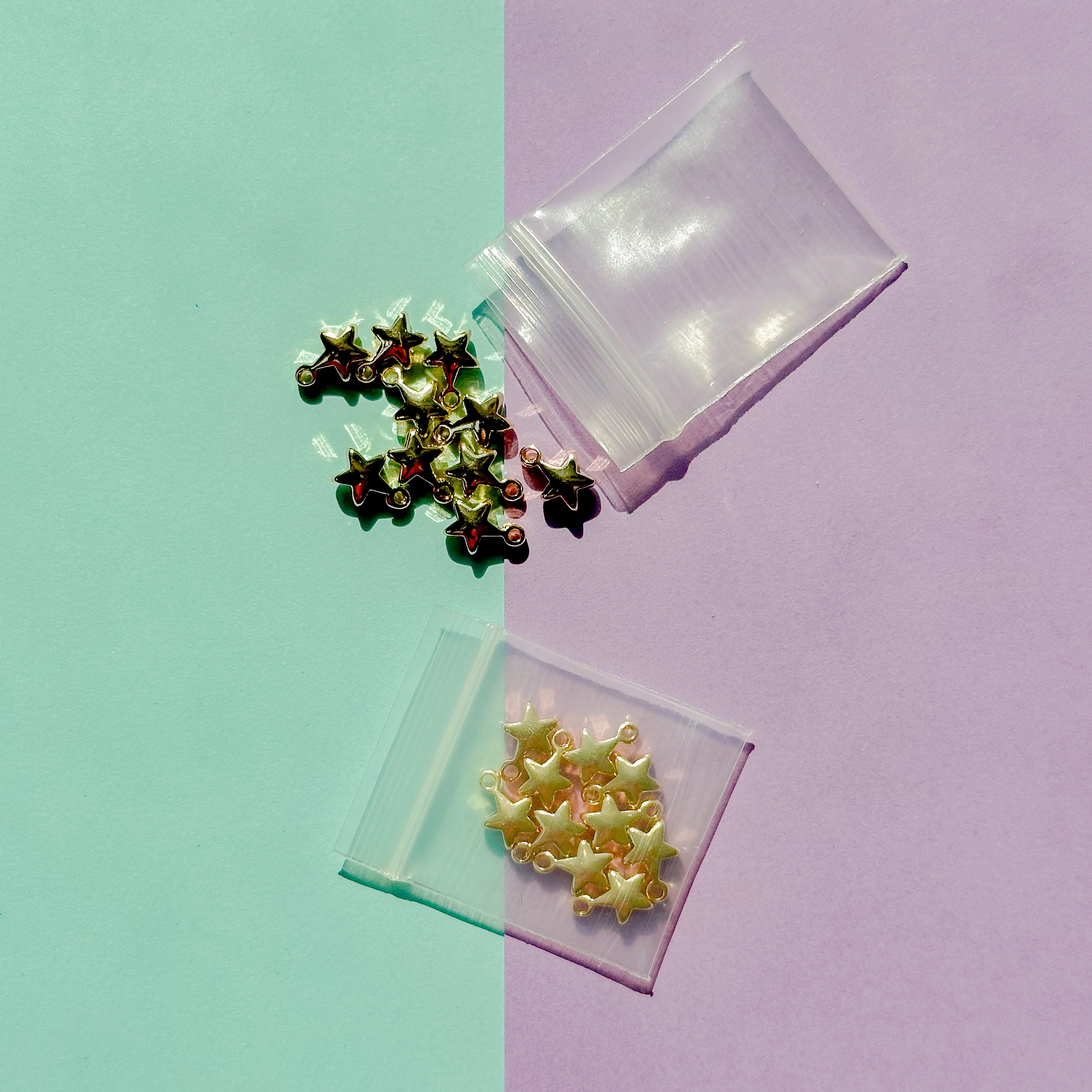 5mm Shiny Gold Star Charm 10-Pack