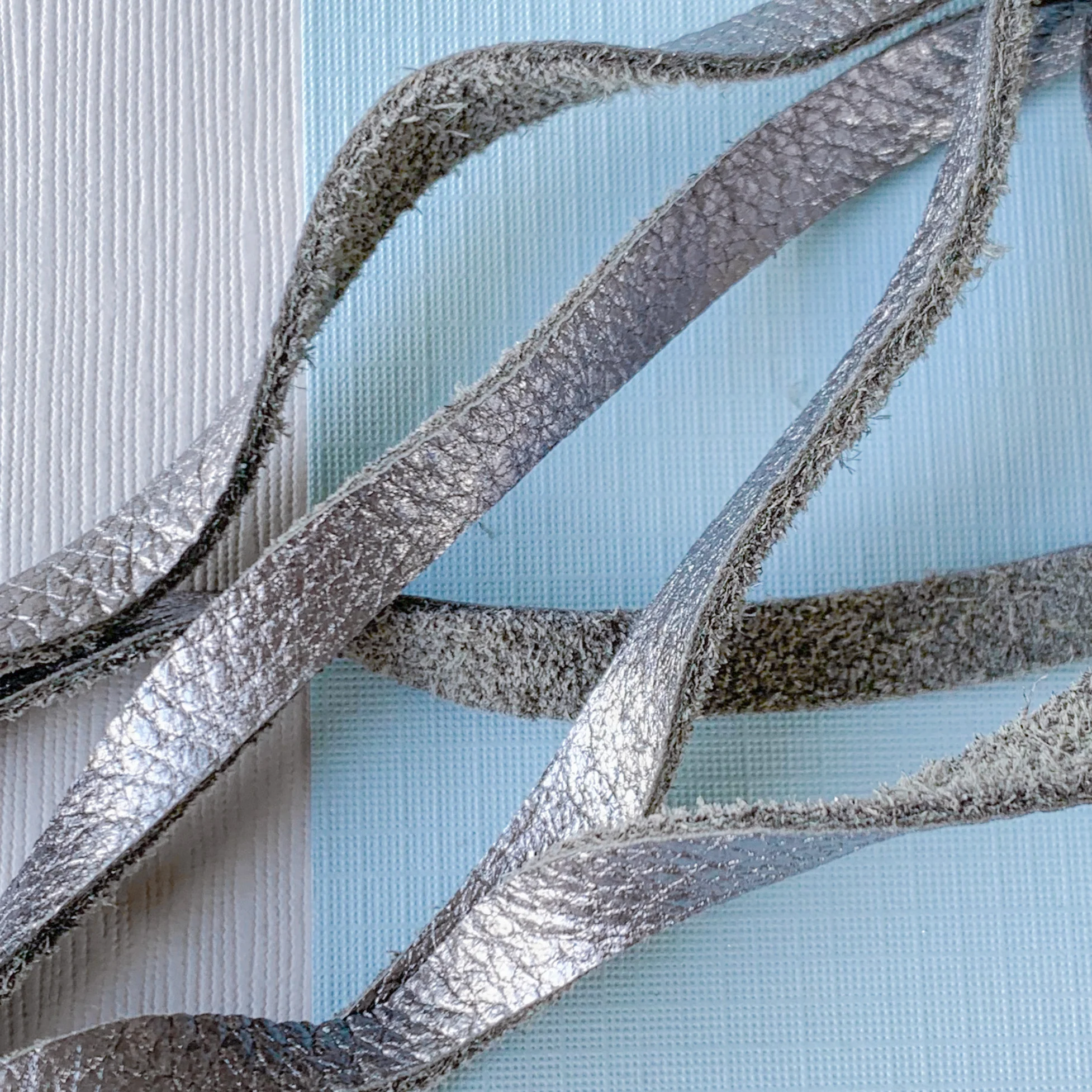 6mm Metallic Silver Soft Deer Skin - 6.5' - Image 2