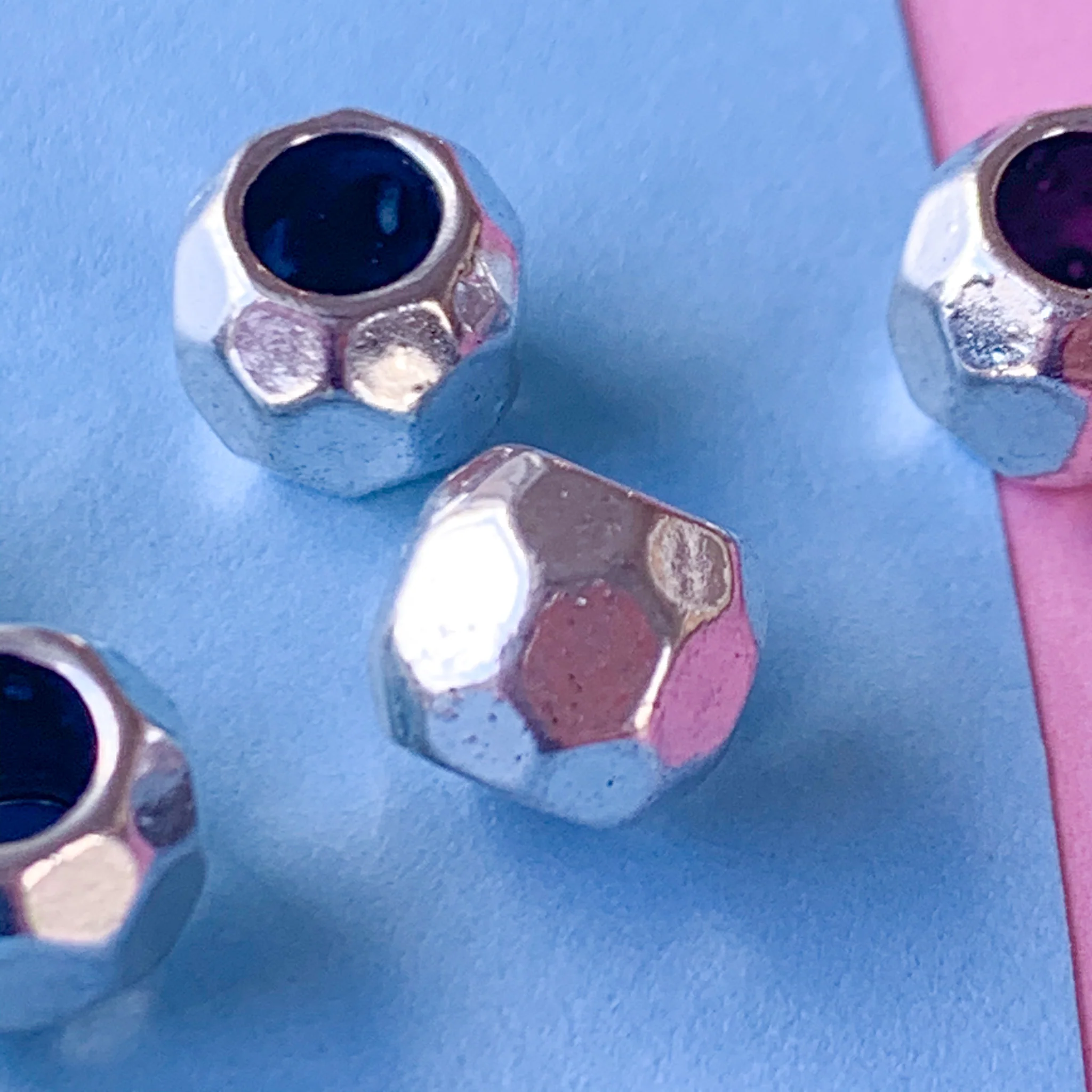 8mm Faceted Silver Pewter Nugget Bead - 6 Pack - Image 3