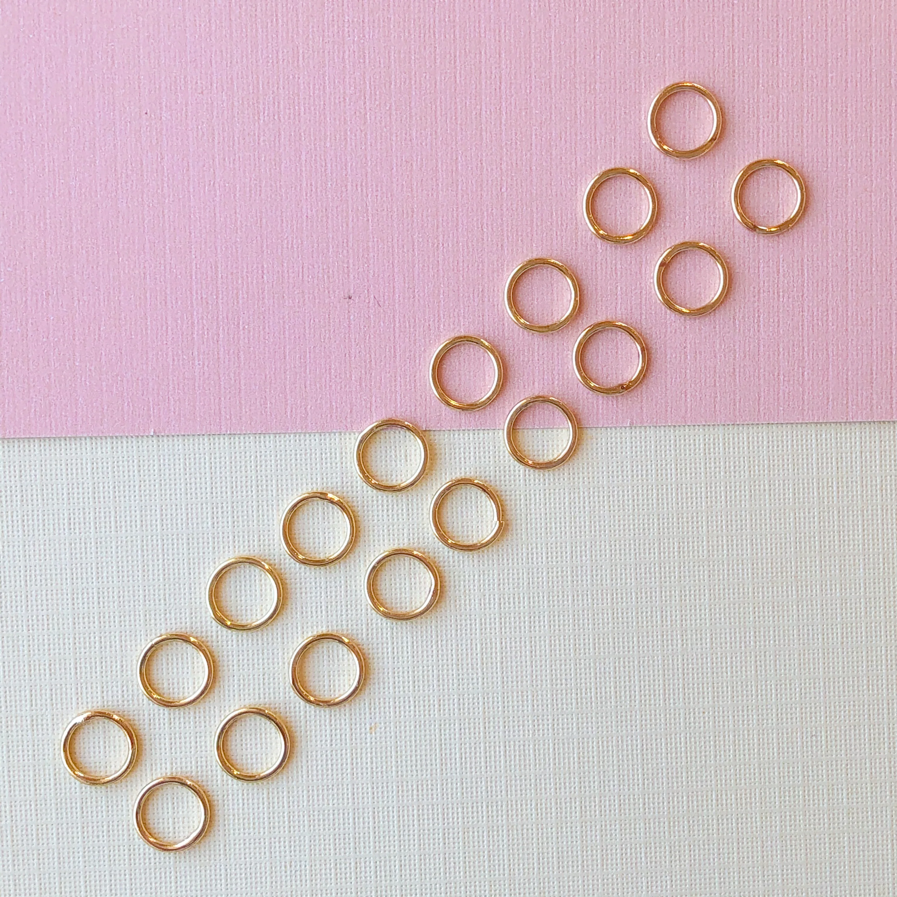 8mm Shiny Gold Plated Soldered Jump Rings - 10 Pack