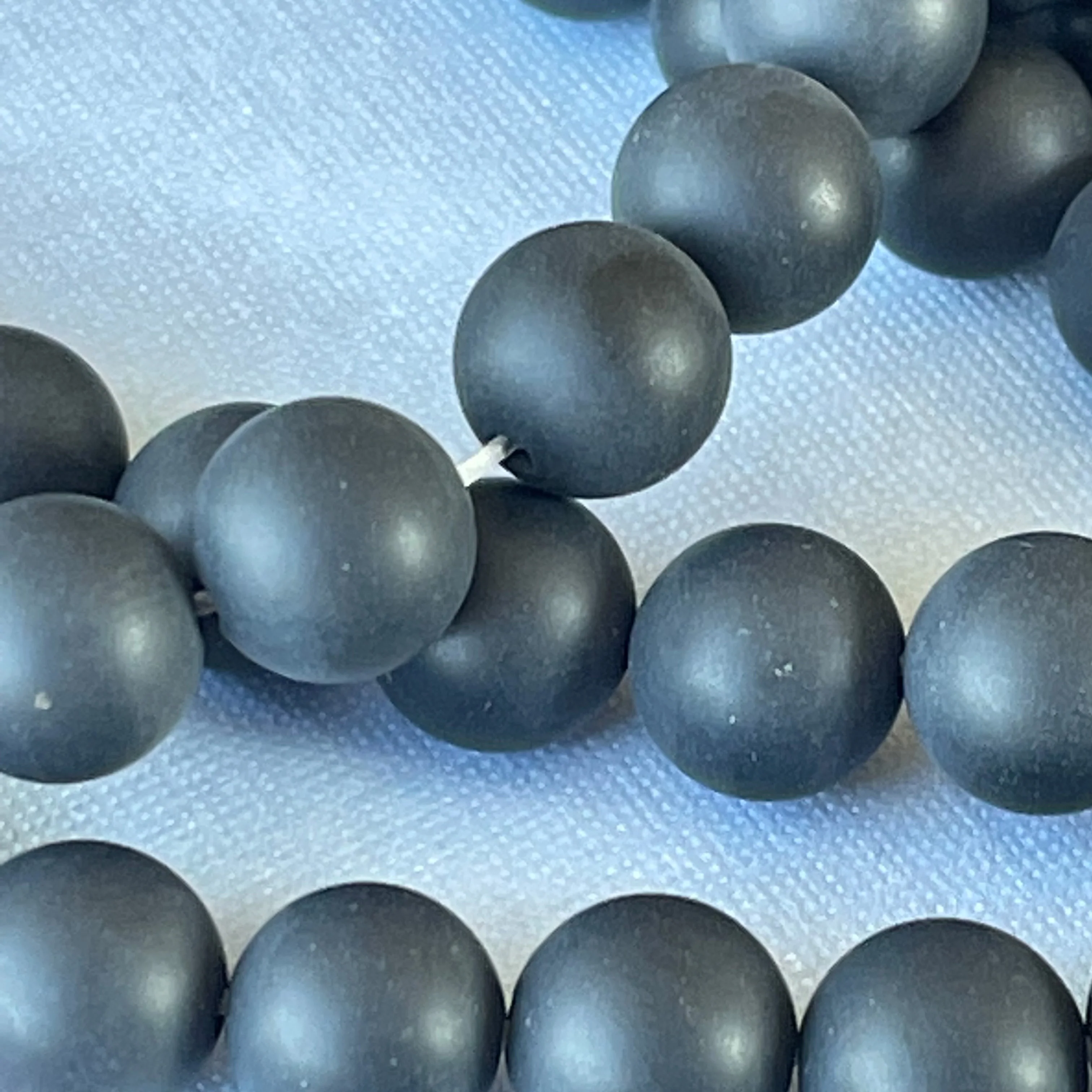 8mm Matte Black Onyx Rounds Strand - Image 3