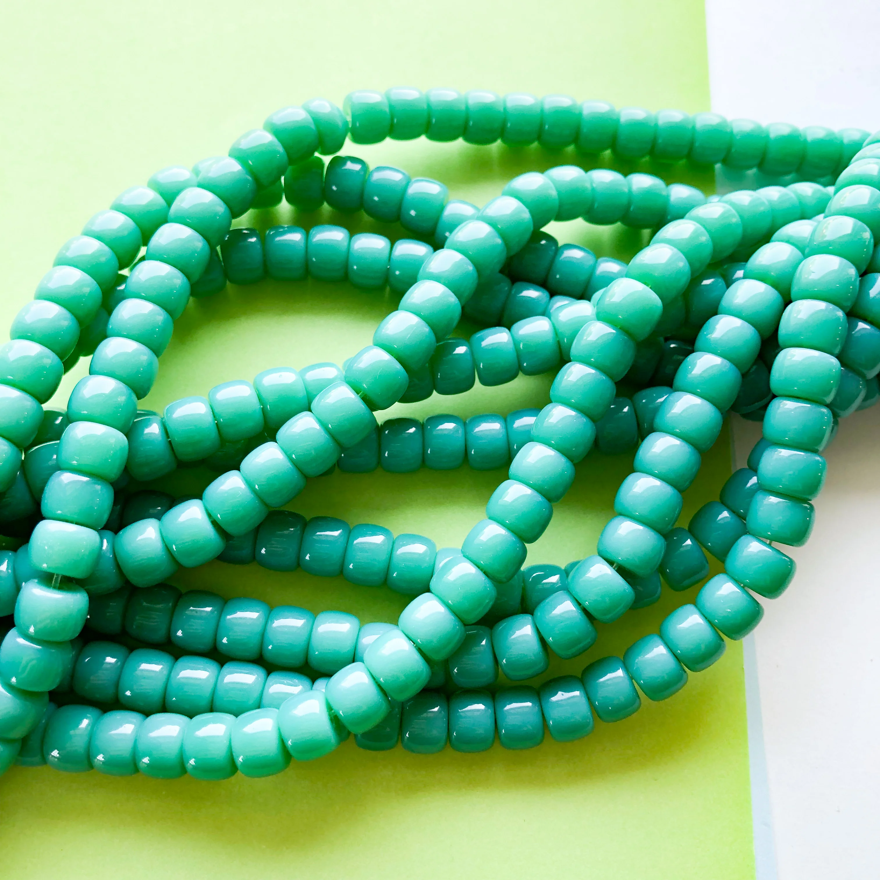 8mm Turtle Green Glass Roller Strand - Image 2