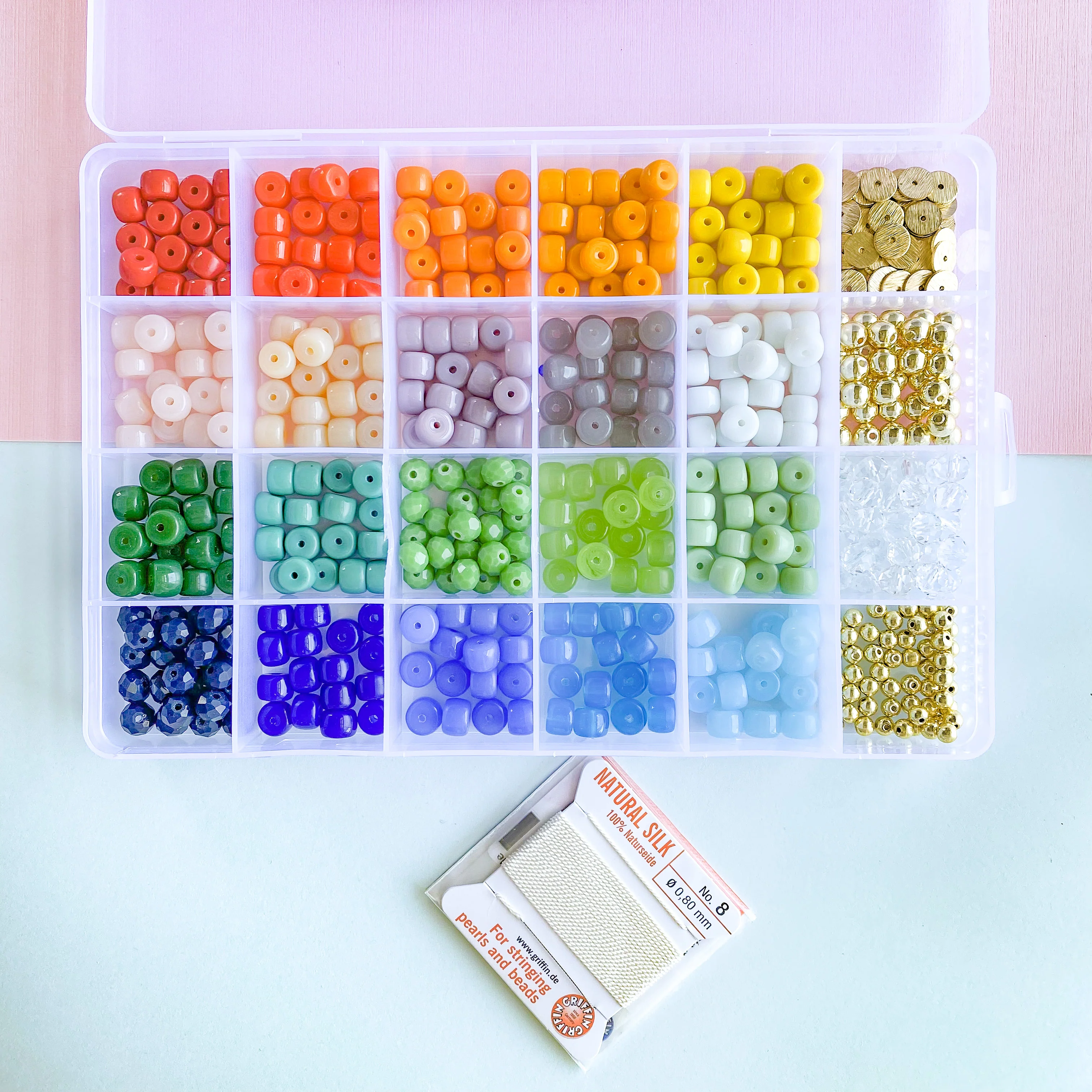 8mm Rainbow Roller and Rondelle Bead Box Set 500 pieces+ - Image 4