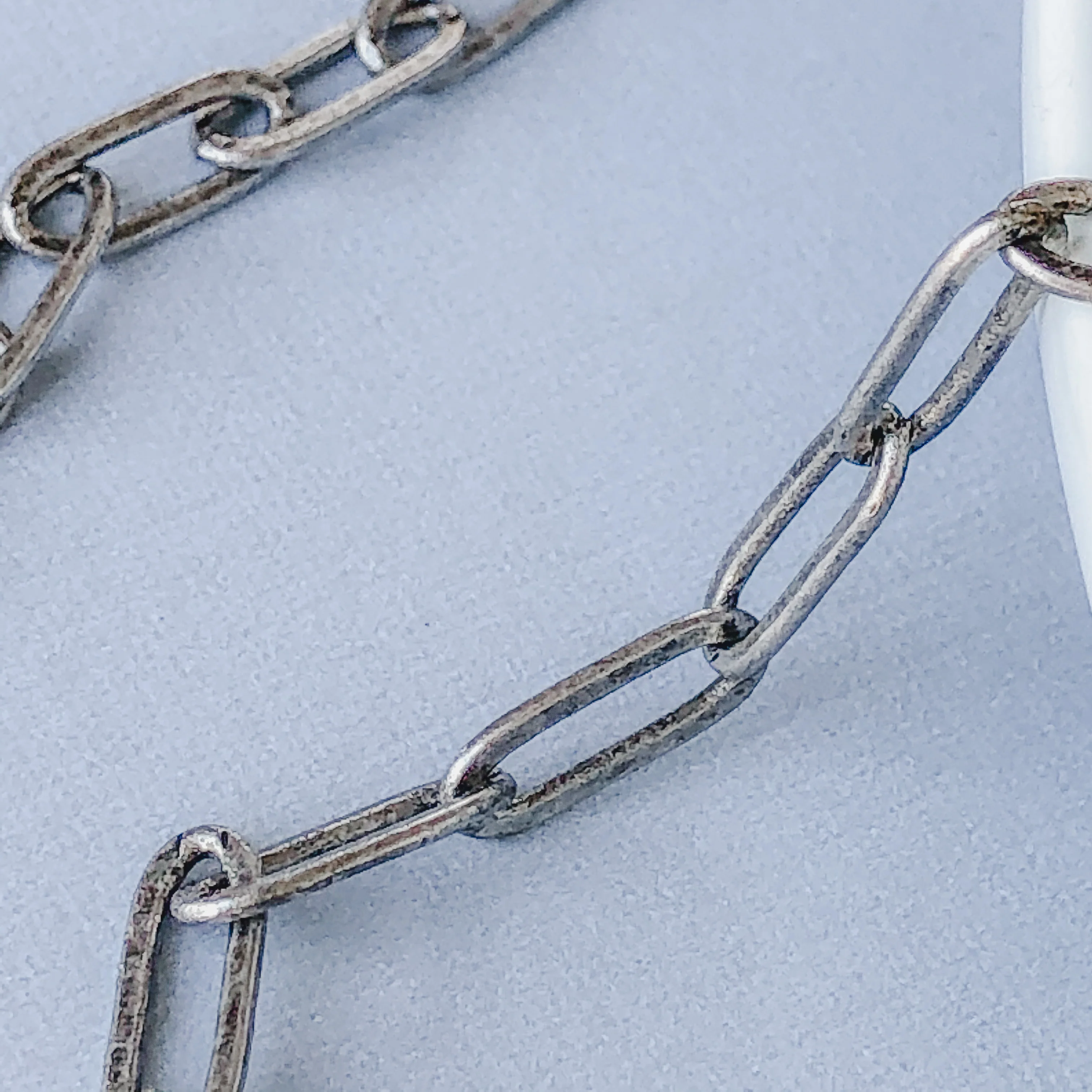 11mm Distressed Silver Paperclip Chain - Image 3