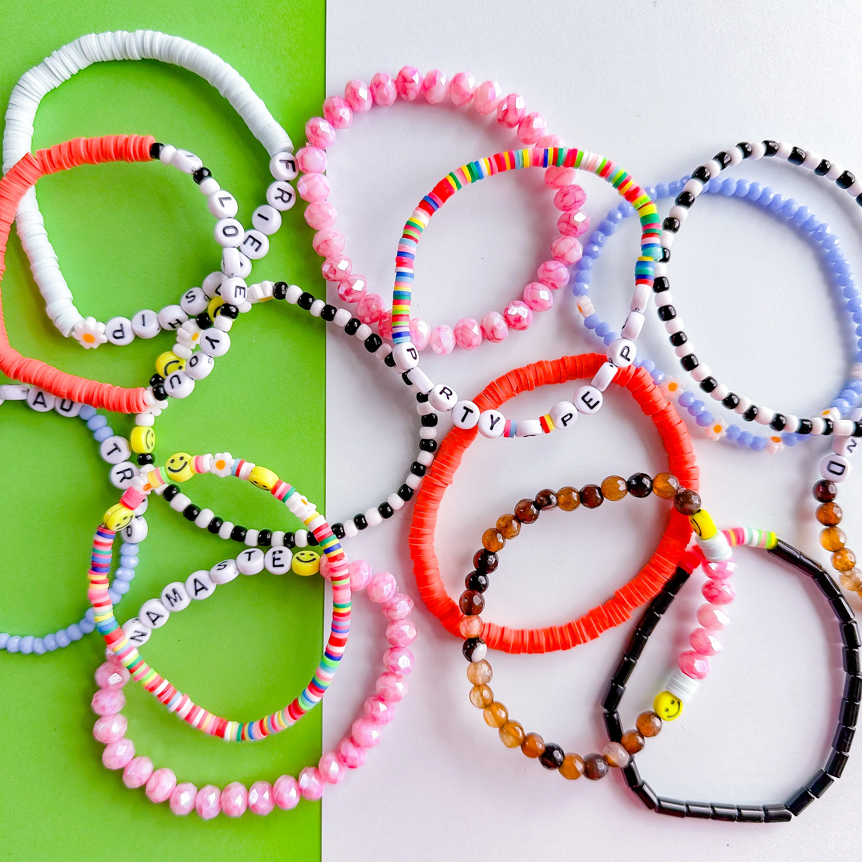 The Flower Power Stretchy Bracelet Making Kit - Image 10